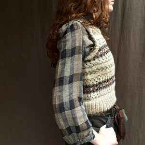 Fair Isle fitted round neck vest (sand/rust)