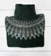 Load image into Gallery viewer, Alder Fair Isle yoke jumper (forest green)